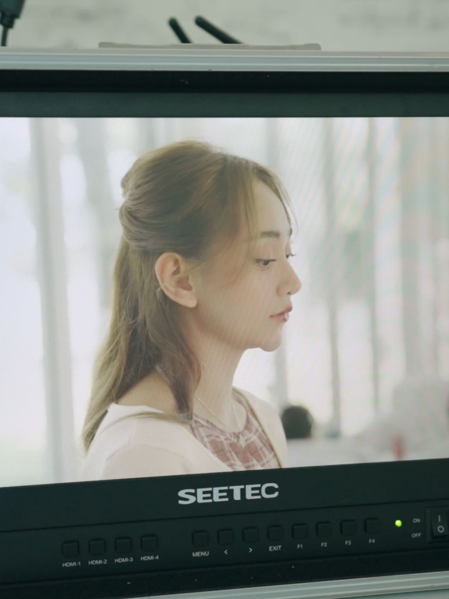 เบื้องหลัง MV เพลง