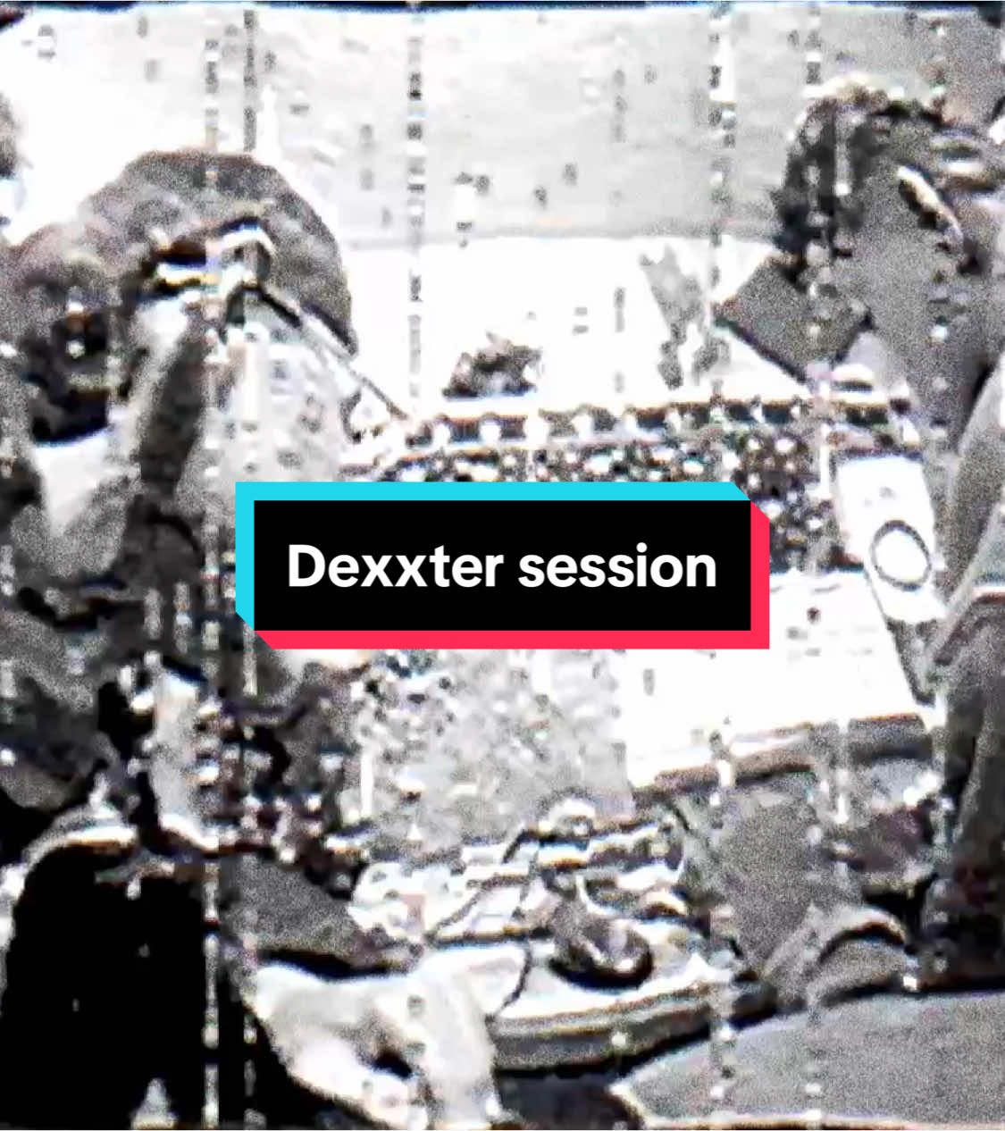 Así se ve una DEXXTER SESSION en resumen , si quieres llegarte al estudio a trabajar algo por interno mensaje. @THE HONEY @El Gafo🦇 @2LC  #colombia #beatmaker #puertorico #puertorico🇵🇷 #musicproducer 
