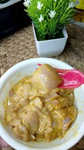 Ga Perlu Horor Ungkep Dan Ulek Bumbu Lagi Kalo Masak Bahan Ayam #fyp #cooking #chikken #chikkenkaraage #resepayam #inonkeswede #resepsimpel #idemenuharian #idebekalsekolah #idejualan 