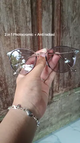 Cocok buat muka bulet  #fyp #fypシ゚ #racuntiktok #kacamataphotocromic #kacamataantiradiasi #kacamata #kacamatamurah #samsunga55 