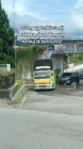 oencusidi #drivermuda😎 #fypage #quotes #drivermuda #drivermudapunyacerita🤙🤙 #foryoupage #soundviral #driver #rayolalaksmi #soundminang #rayola 