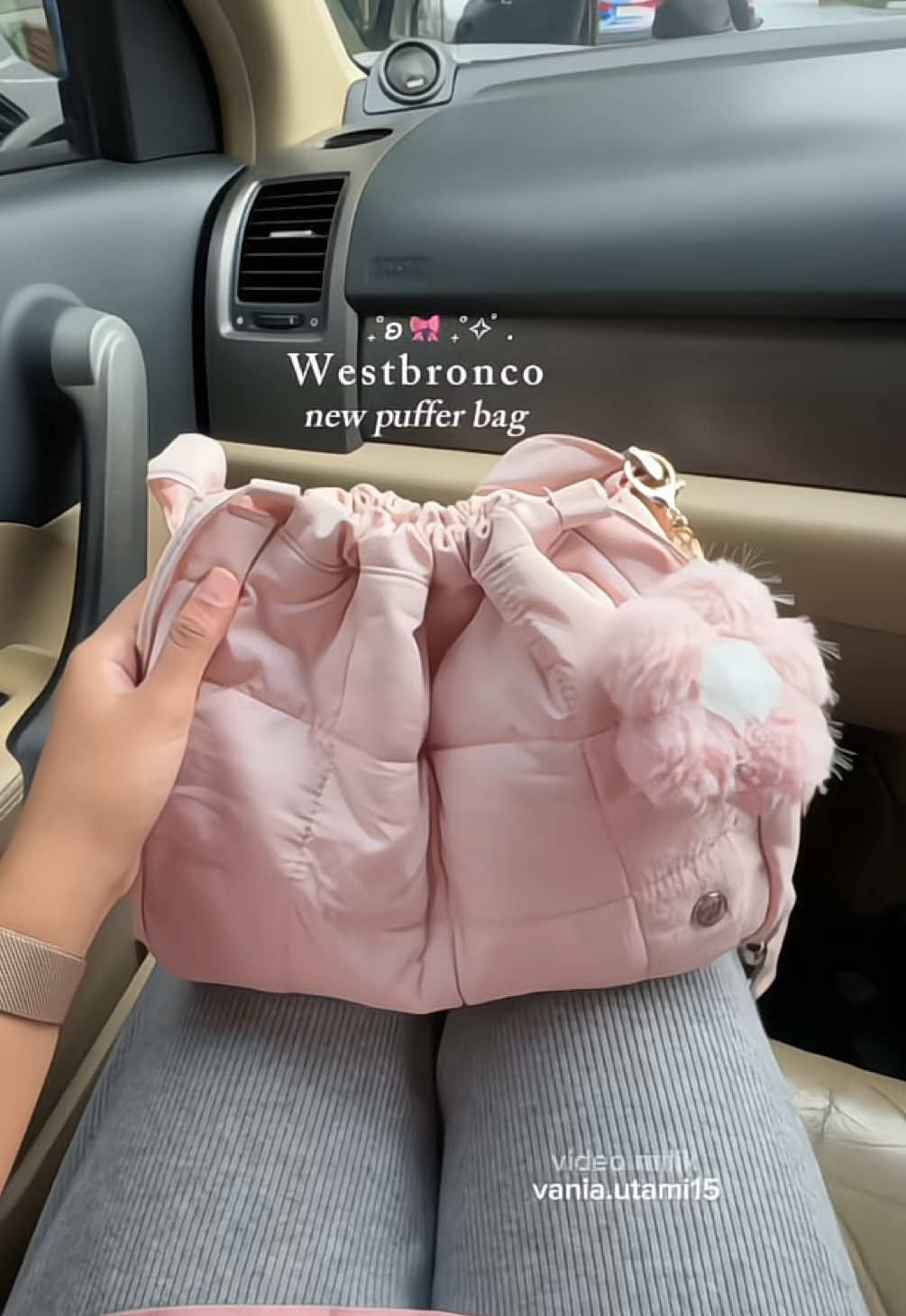 Cocok buat daily bag 🖤 @Westbronco.id #westbronco #pinkgirl #dailybag 