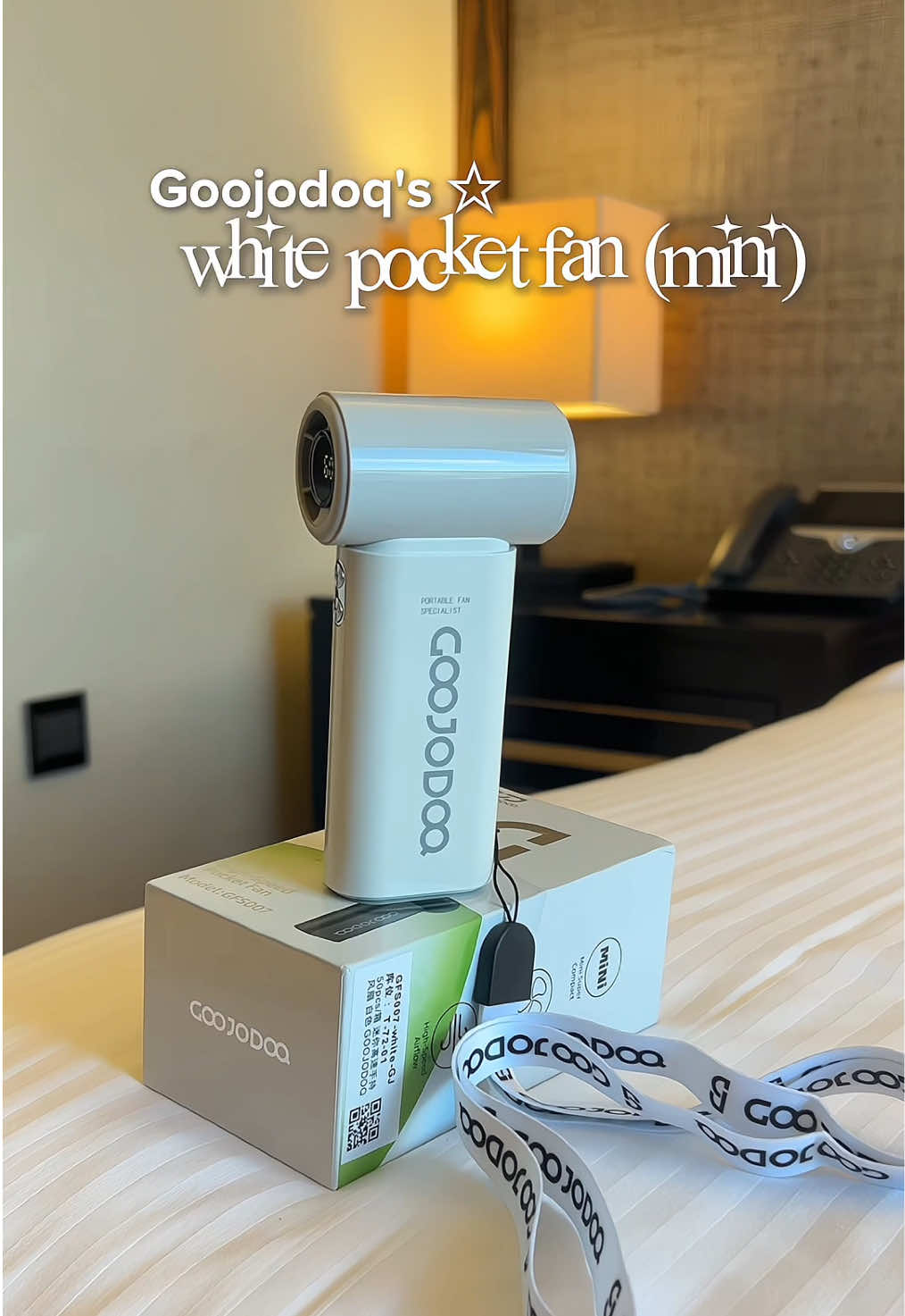 FINALLY! the pocket fan of my dreams 🤍 | mini version + mas mura 🌬️✨ #goojodoq #pocketfan #minifan #miniportablefan #mini #miniturbofan #goojodoqfan #goojodoqpocketfan #highspeedfan #turbofan #portablefan #fan #highspeedpocketfan #viral #trending #fyp 