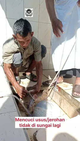 memperhatikan higien dan sanitasi pada saat penanganan jerohan di moment idul adha