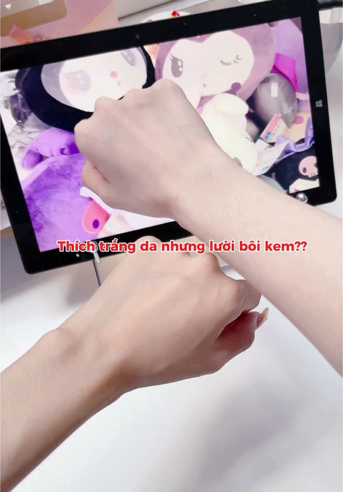 Kem nâng tone body chống nắng mà các chị hoa hậu, celeb xài nè trời 🧏🏻‍♀️ @Trendy Beauty Vietnam #viral #xuhuong #fyp #foryou #hwgghy #reviewlamdep #makeupbody #kemmakeupbody #kemnangtonebody #trendybeauty #bbcreammakeupbody 
