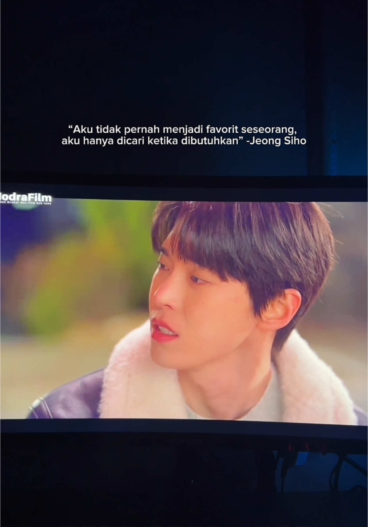 Sakit yaa doy ? Cuma dianggap sebagai teman😭🫵🏻. Ini cewek redflag bgt🤬. #dearxwhodoesntloveme #doyoungnct #fyp #foryoupage #masukberanda 
