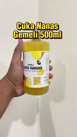 Cuka Nanas Gemeli 500ml #cukananas #cuka #cukananaswithmother #cukananasmurah #cukananasasli #cukagemeli #cukananasgemeli #gemeli #diabetes #obatdiabetes #nanas #diet #dietsehat #tipssehat #tipsdiet #jantungsehat #imun #imunkuat #imuntubuh #sehat #obat #liburan #lebaran 