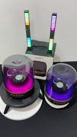 Loa bluetooth glass 5 với thiết kế có đèn LED RGB ,dáng hiện đại với lớp vỏ trong suốt 😍🔈#loabluetooth #reviewloabluetooth #loabluetoothgiare #loabluetoothkhongday #xuhuong #viral #loakhongday 