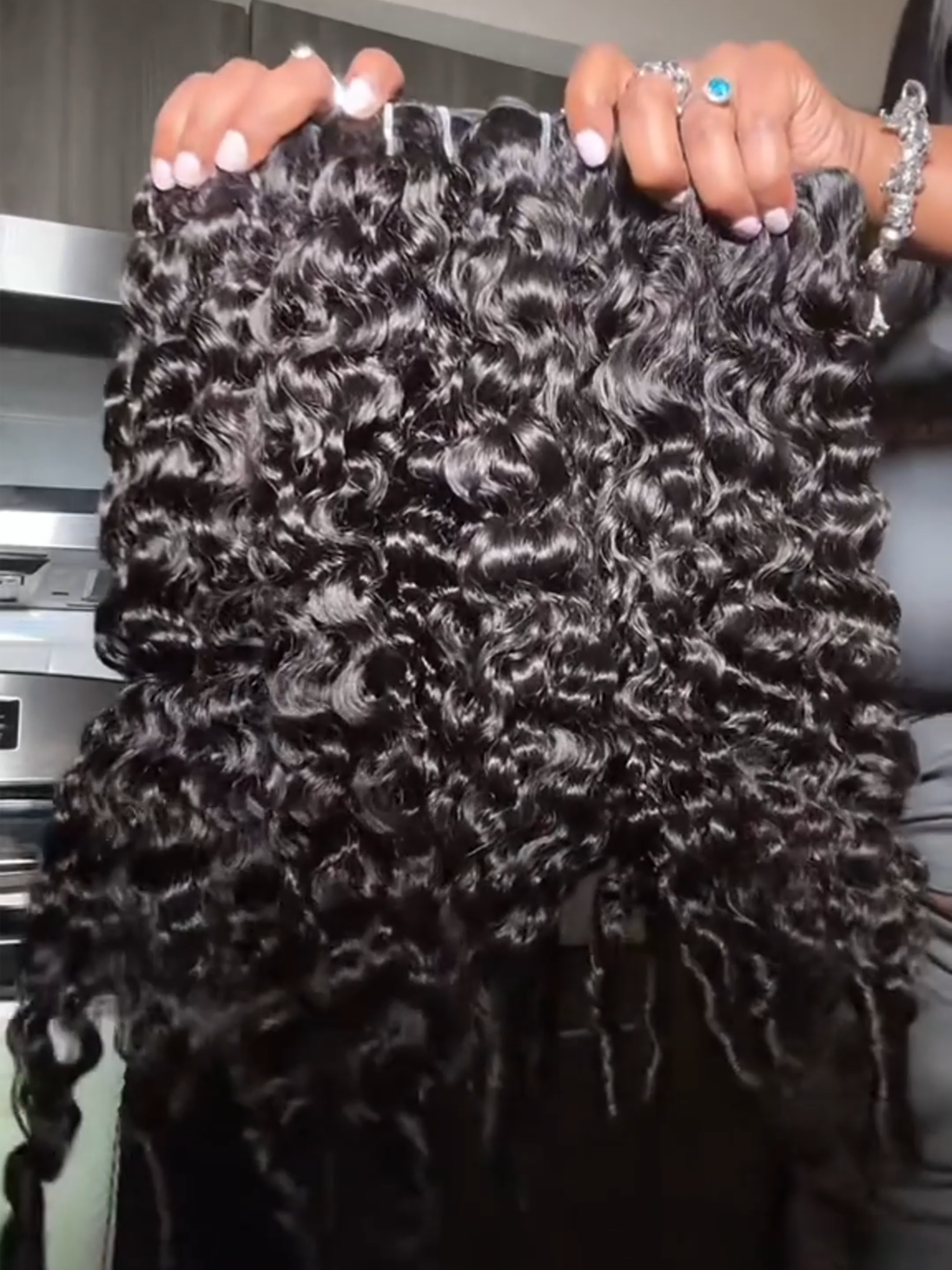 🎉New Arrivals！！！Cant wait to see the end result!🎁Hair link in my bi0 #allovehair #wiginstalls #blackgirlmagic #tutorials #foryou #luxury #trends #graduationgift #graduationday #graduation #graduationseason #interview #bundle#burmesecurly