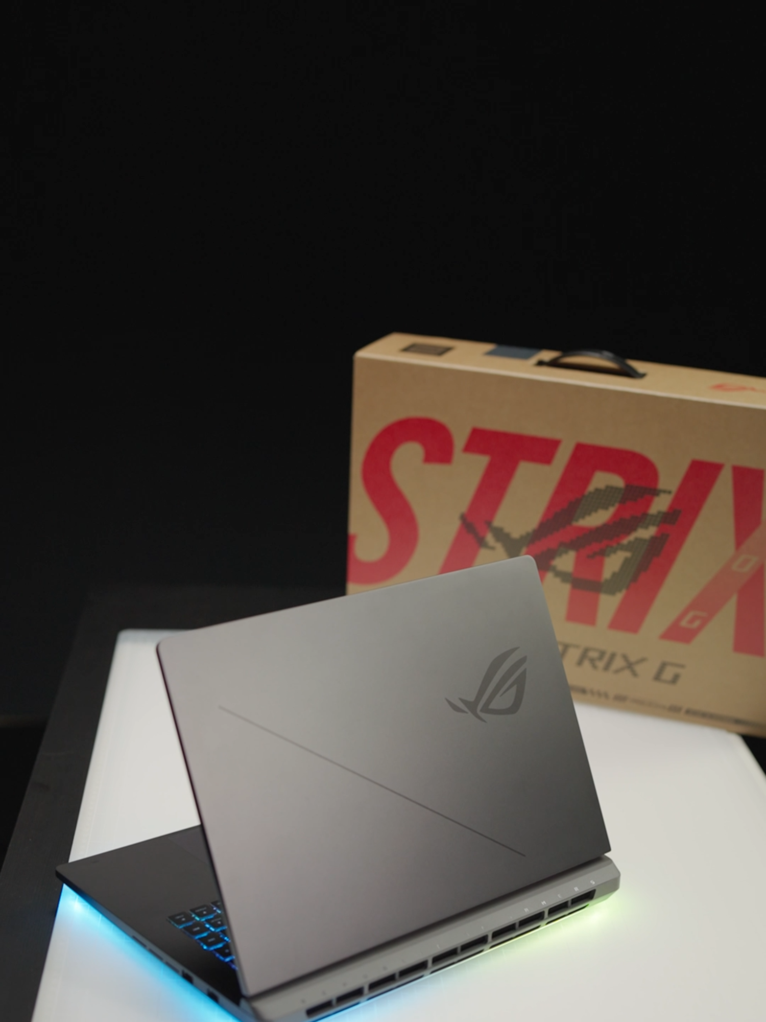 Say hello to your new partner 🙌 ROG Strix G16 🙌
