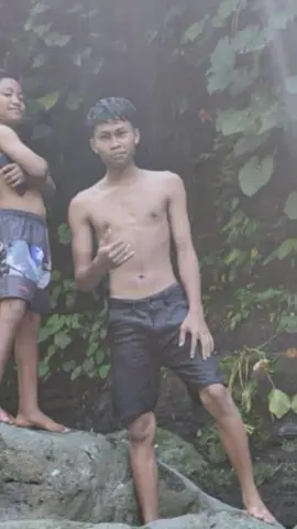 Ikut tren #baliboys #cent 