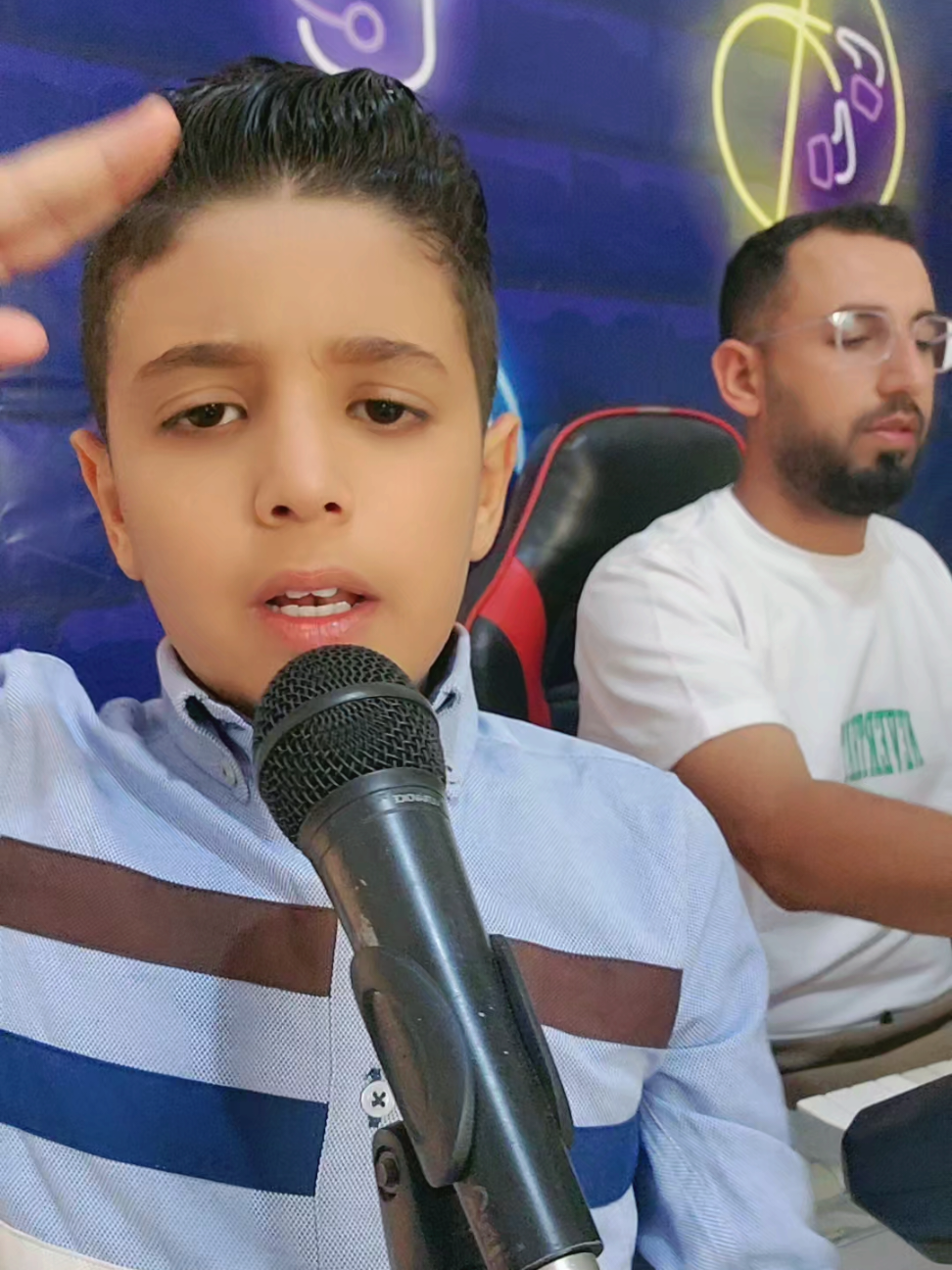 عبيدة طحان الحر محمد الشيخ و الفنان أحمد الحسان #المايسترو_محمد_الشيخ #تريند #دويتو #سوريا 