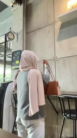 Jgn lupa ngopi 🤗