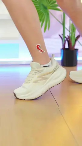Casual, breathable, and comfortable sports shoes