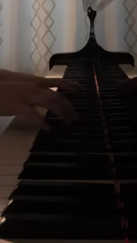 この曲で滑るユーリくんかっこよくて大好き #yurionice #piano 