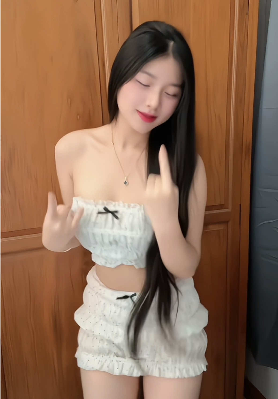 หนีปายย @ต้าว ใบเตย 