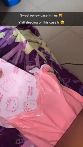 Sweet review frm our cute customer😍🫶😘  ##goviral #fypシ゚ #viralvideos #trendingvideo #case #review #customersmostloved #hellokitty #kitty #phonecase #
