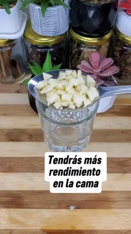 Esta receta te hará tener más rendimiento en la cama. #Ajo #agua #salud #recetas #Natural 