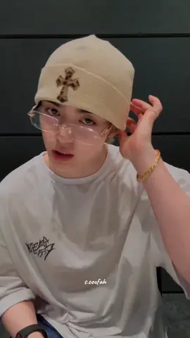 terlihat ganteng dan berduit😌💸 s.coups live weverse~ #scoups #scoupseventeen #choiseungcheol #seventeen #scoufah 
