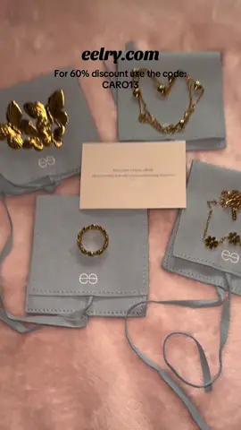 I got this great jewelry from @eelryofficial and I love it. 😍 With my discount code “CARO13” you get 60% off your purchase at eelry.com. 🥰 I would also like to thank @Amelia George for bringing me to your attention!💖 #eelry #jewelry #schmuck #gold #fashion #discount #rabatt #cooperation #foryou #fürdich #earrings #necklace #bracelet #ring 