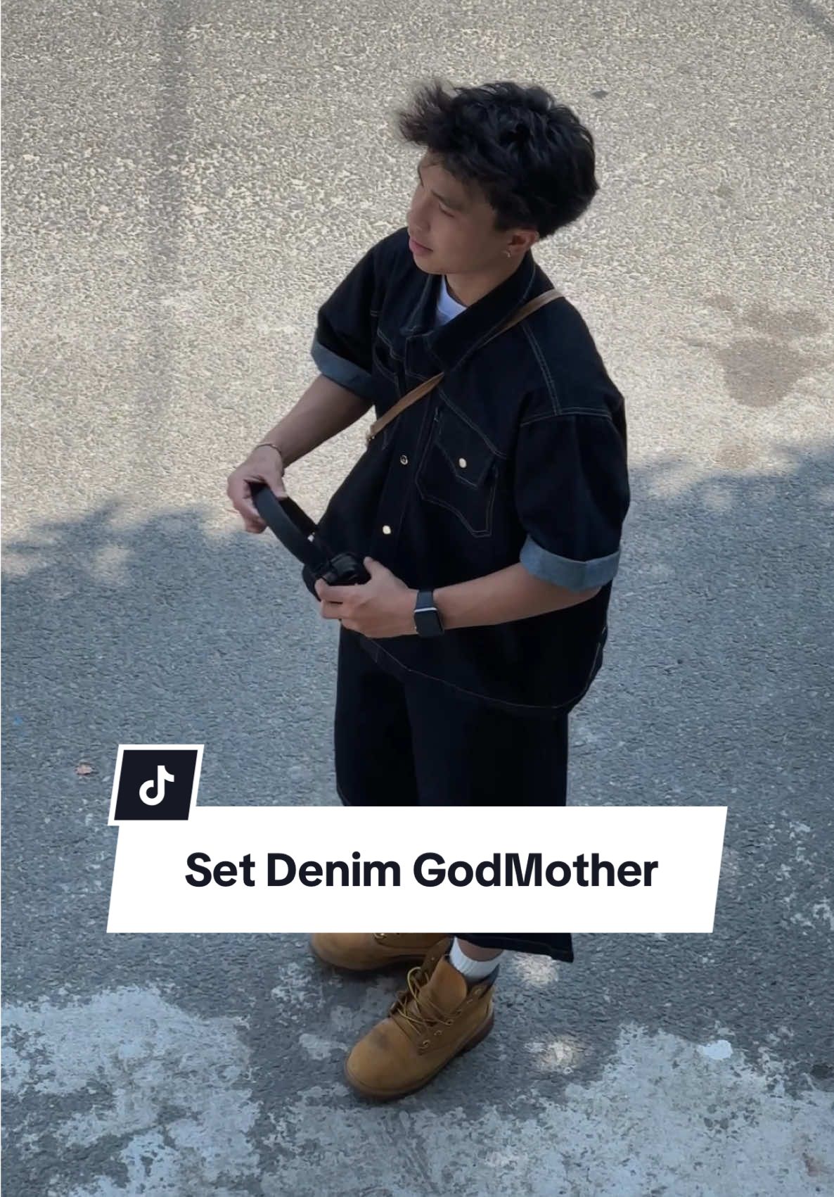 Mãi mới tìm được set đồ denim để mặc hè. Vải dày dặn, mặc lên form đẹp vchhh 👏 #ao #aodenim #setdenim #godmother 