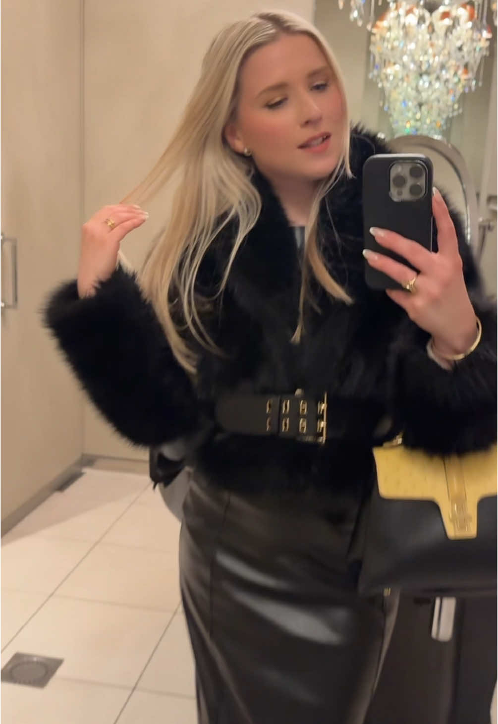 For always :My uncommon self. #blonde #leather #fashion #heels #fur #feminineenergy #fyp #fashiontiktok 