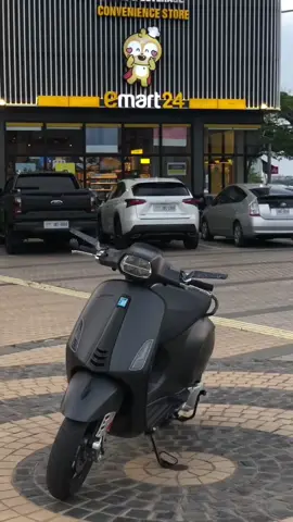@Zedd #gtrspring #thailand #modified  #cambodia🇰🇭 #fakevespa #101 #emart #fyp #fyppppppppppppppppppppppp #fypage #blowthisup #blooper #edit #CapCut 