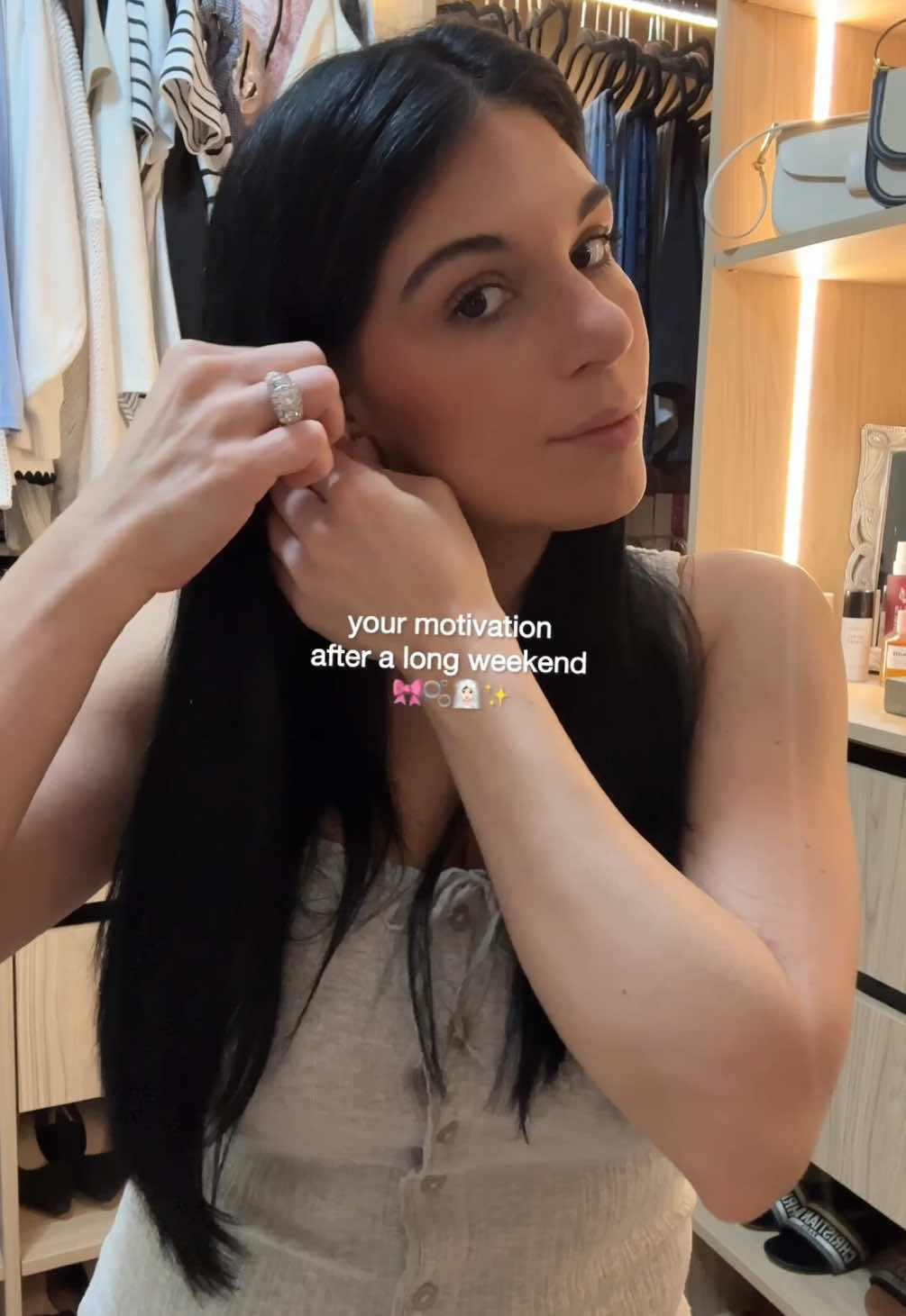 ASMR morning motivation after a long weekend 🎀🧖🏻‍♀️ #morningroutine #motivation #asmr #aesthetic #ASMRMorning #MorningReset #SoftGirlAesthetic #SelfLoveRoutine #skincare #GentleMotivation ASMR morning morning motivation long weekend reset aesthetic morning routine skincare ritual soft sounds peaceful morning self love productive start gentle ASMR realistic routine cozy vibes calming sounds slow living romanticize life