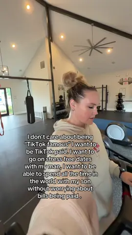 If we all followed and interacted with each others posts we’d all be tik tok paid 