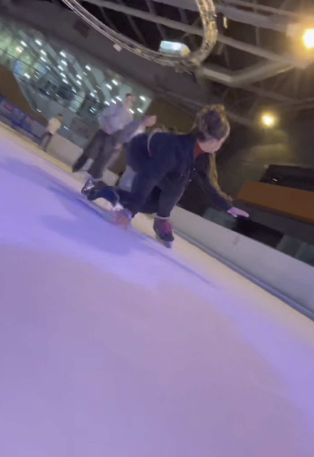 le retour 👀? #lafusée #votrestar #IceSkating #patinoire #icecream #chartres #faitepercer #pourtoi #votrestar 