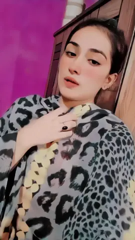 🥀 #foryou #foryoupage #komalakhtar #sadsongs #1millionfollowers #viralsong #flypシ #viraltiktok 