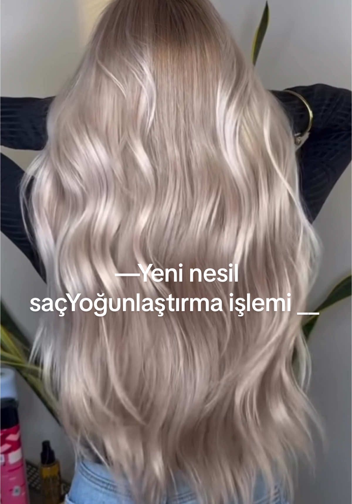 Örgü kaynak ile saç yoğunlaştırma işlemi 💫💫💫  😍😍😍 : : : : #örgükaynak #serkansarak #florya #hair #istanbul #kadınkuaför #kuaför #florya#hairstyle #extensions #color#platinsaç #kaynaksaç #saçkaynak #istanbul#