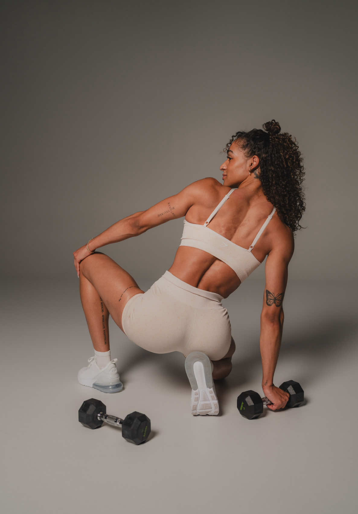 LIBBUILD IS HERE 👀🩵  INTRODUCING 📢 @LIBBY CHRISTENSEN BRAND NEW  strength program… BUILD✨ focusing on lower body development, Build combines progressive overload and performance-driven hypertrophy to help you move with purpose and power.  Start your FREE 7-day trial at aliveapp.co 👀 Come train with us 🫶🏽 ➡️ Beginner, Intermediate + Advanced skill levels available ➡️ 10 week • 4 Block Training System ➡️ 3, 4 or 5 workouts per week ➡️ Complete mobility warm ups, exercise alternatives + cool downs are provided