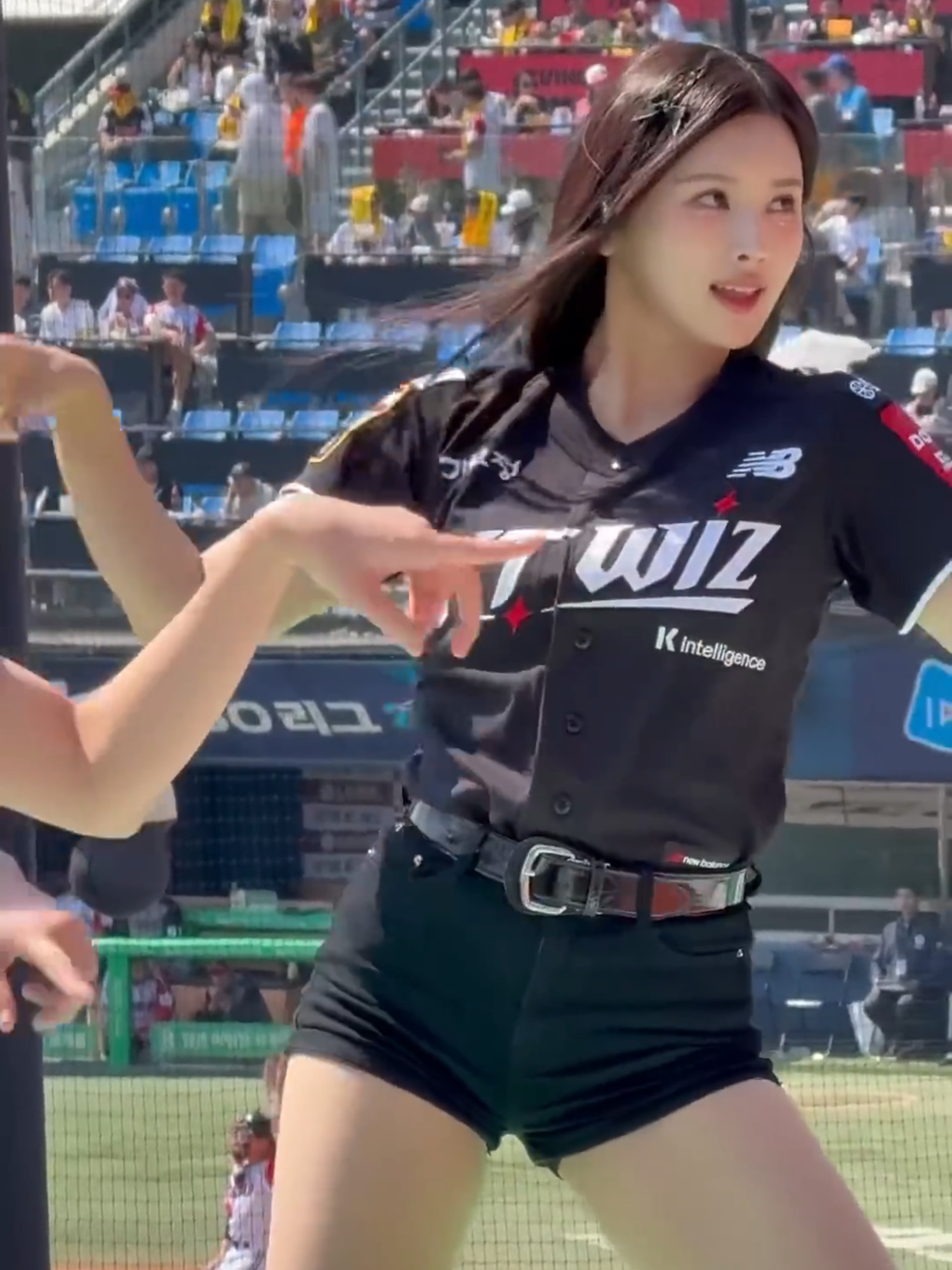 Hold UP! 뚜뚜뚜 Please give  ❤️ ❤️❤️  a sweet like or love and share ! ❤️ ❤️❤️ #HoldUP #뚜뚜뚜 #KTWIZ #KTWIZCheerleader #ShinSeHee #LeeGeumJoo #LeeKyungMin #LeeYeBin #KimJinAh #KimJungWon #KimHaeRi #KimHanSol #CheerUpKTWIZ #KTWIZ파이팅 #KTWIZ응원단 #KBaseballGirls #KCheerQueen #K스포츠여신 #CheerleaderVibes #BaseballBabe #스포츠여신강림 #KTWIZBias #CheerSweetheart #CheerCrush #kpop  #cheerleader #cute #beautiful #pretty  #dance #sports #beauty
