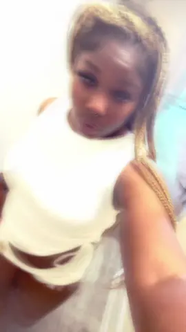 #vacation #prettygirls #imtalmboutinnit 