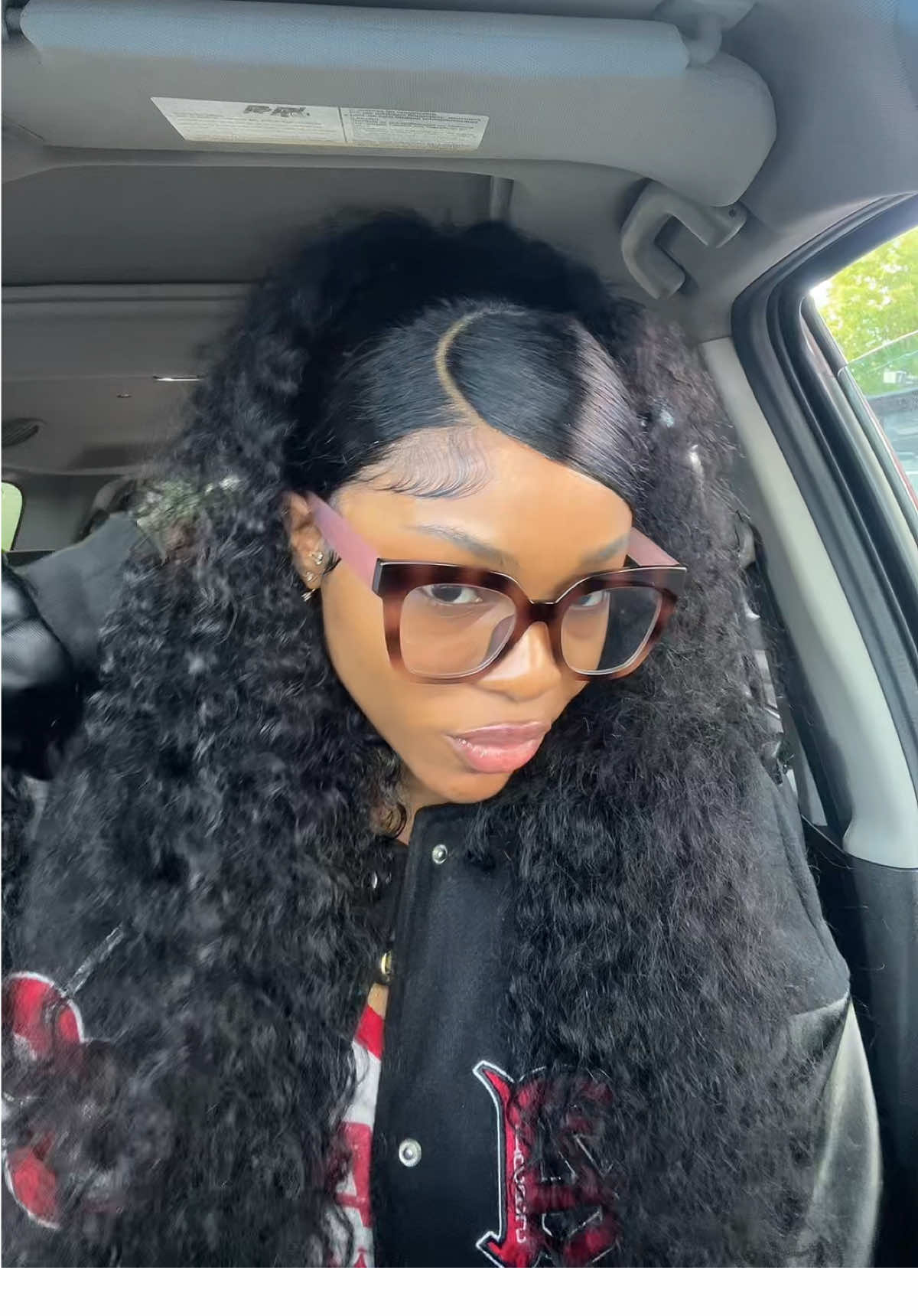 changing my hair is like a superpower at this point, love it ✨ hair from @Bling Hair Factory Store #haircontentcreator #jodivinee #wiginfluencer 