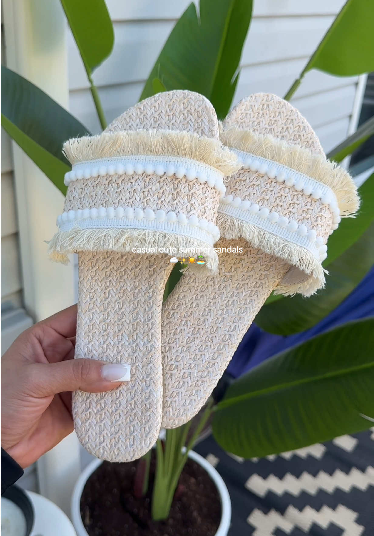 sandals for the summer ✨ #womensandals #fyp #casualsandals #ttshopfinds #womenshoes #summervibes 