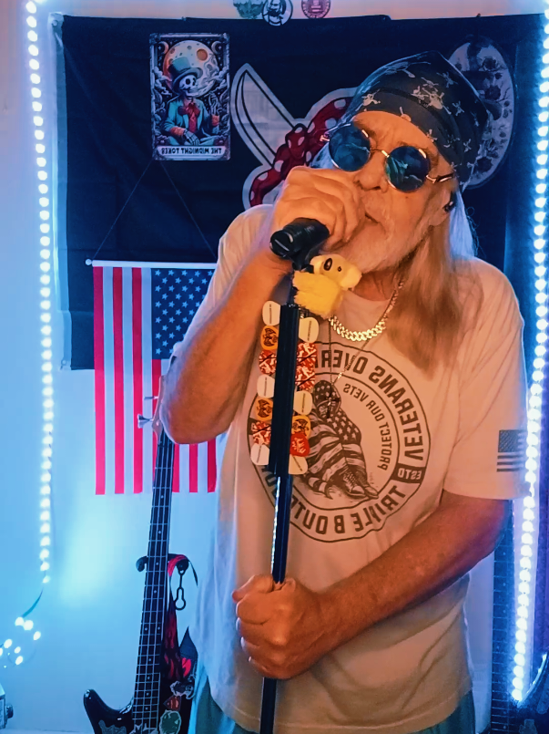 #fyp #mrmcdoob420 #lipsync #🎸rockcrew🎸 #classicsongs #classicrock #rockandroll 