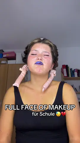 hab diese grwms so vermisst😭💞 ig: iamsofiastark #grwm #getreadywithme #grwmroutine #grwmmakeup #grwm_aesthetics #grwmforschool #grwmoutfit #grwmstorytime #getreadywitholdspice #getreadywithmemakeup #getreadywithmeforschool #schule #grwmfürschule #schulebelike #sofiastark #daniklieber #videozeugs #makeuptutorial #gönndochfyamk #gönndochfydukek✨ #relatable #heatlesscurls #overnightmask 