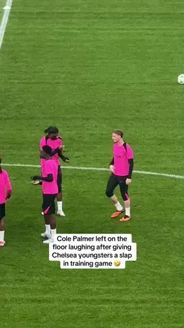 He’s actually the goat 😭😭  #palmer #colepalmer #chelsea #cfc #chelseafc