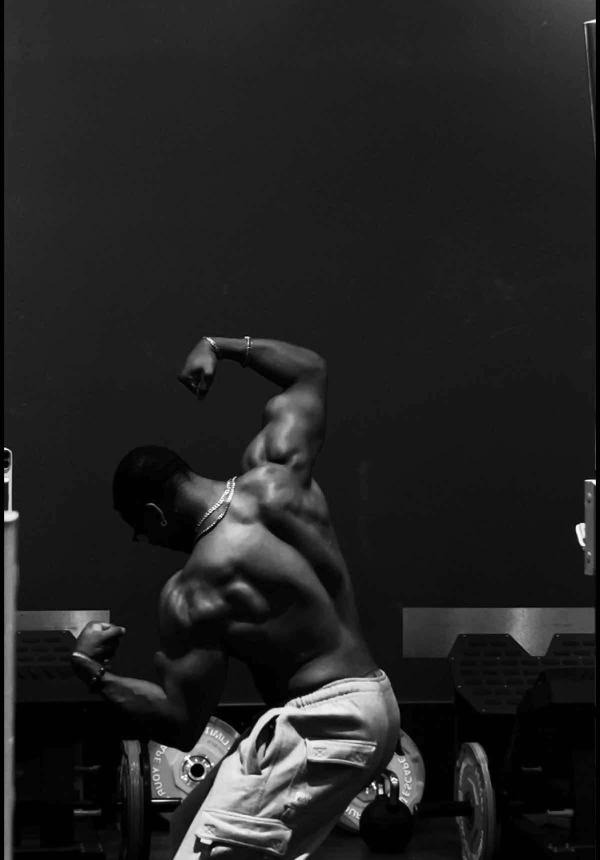 @Darc Sport  appreciate the back pump!#fitnessmotivation #christiantiktok #GymLife 