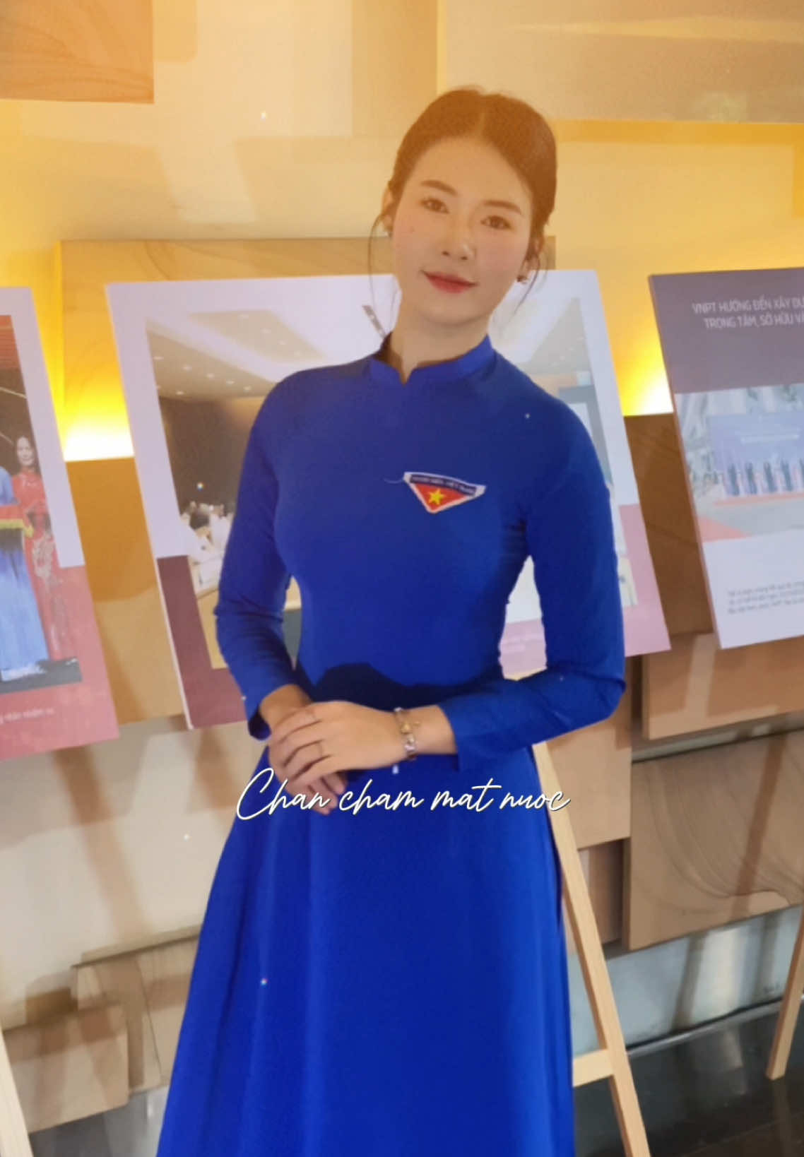 Màu áo xanh 💙💙 #xuhuongtiktok #fyp #plz 