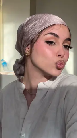 Makeup tutorial 🎀