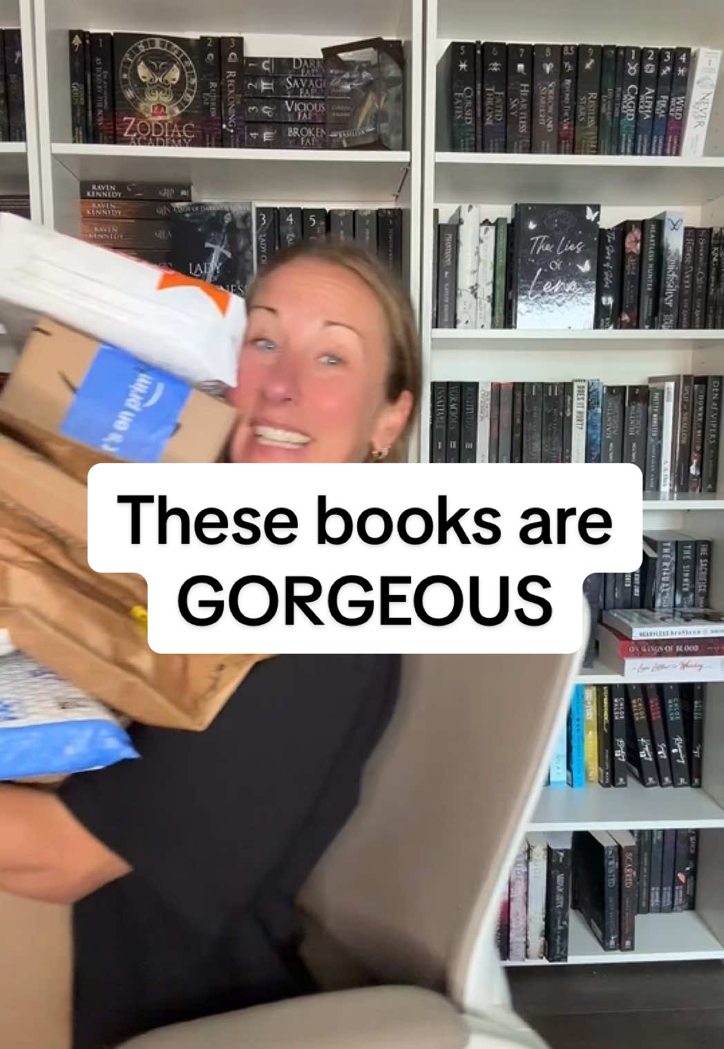 These books are so gorgeous I am obsessed, thank you so much @Hannah📚📖 @K.L. DeVore | Fantasy Author @J.A. Good Books @The Nerd Fam @Karina Halle 🇨🇦🕯️📚🖤 @hiljainen_heidi #romantasy #darkromance #darkromancebooks #tbr #unboxing #BookTok