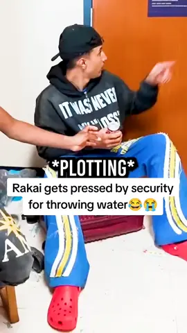 Rakai gets pressed by security for throwing water😂😭#kaicenat #fyp #rakai #viral 