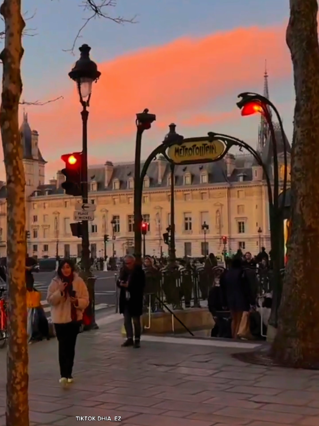 PARIS 🤍✨🌆 #المغرب🇲🇦تونس🇹🇳الجزائر🇩🇿 #الهجرة_الى_اوروبا🇪🇺 #فرنسا🇨🇵_بلجيكا🇧🇪_المانيا🇩🇪_اسبانيا🇪🇸 #أوروبا_اسبانيا_ايطاليا_المانيا_هولندا #harag #الغربة #ghorba🗼🇫🇷👻🇪🇺🇪🇸 #tunisia🇹🇳 #algeria #morocco #libya🇱🇾 #🇩🇿 #🇹🇳 #🇲🇦 #paris #france 