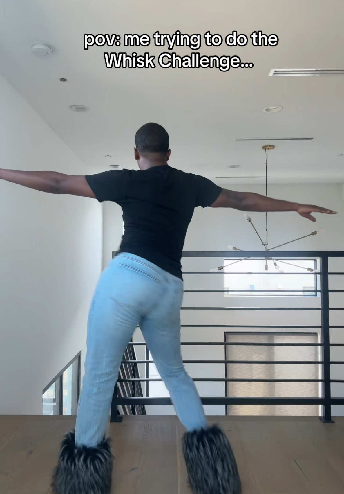Wait I Lowkey ate , the hips were forsure moving !! I need the DWTS pros to rate my whisk and lmk how I did…. 