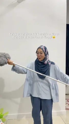 Lambat benar belinya pun 🤣