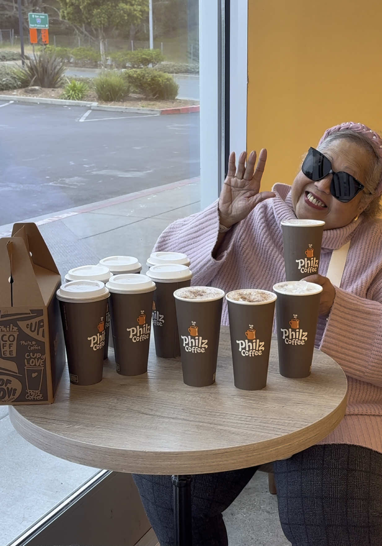 Last chance to try the new @Philz Coffee Spring Drinks until June 2nd like Mama did! Don’t be like Apple and miss out! 🤭 #philzcoffee #caramel #coldbrew #icedcoffee #springdrinks #bayarea