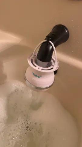 This is your sign to buy the bath filter! This has helped my girls skin SO much! #ttshop #bathfilter #fyp #kids #relatable #bathtimeroutine 